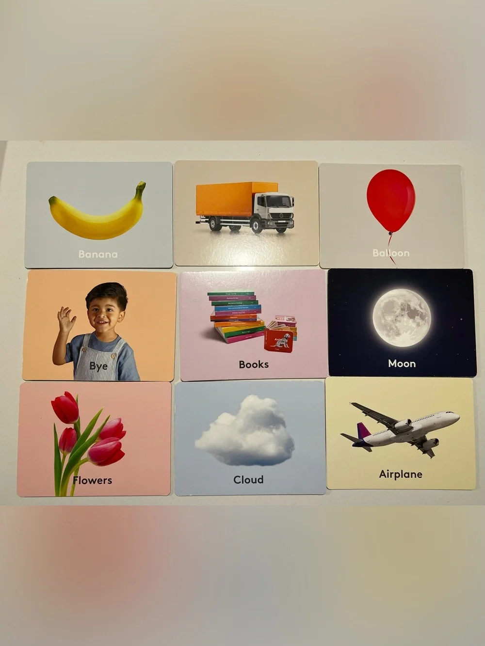 Lovevery Flash Cards - Like New